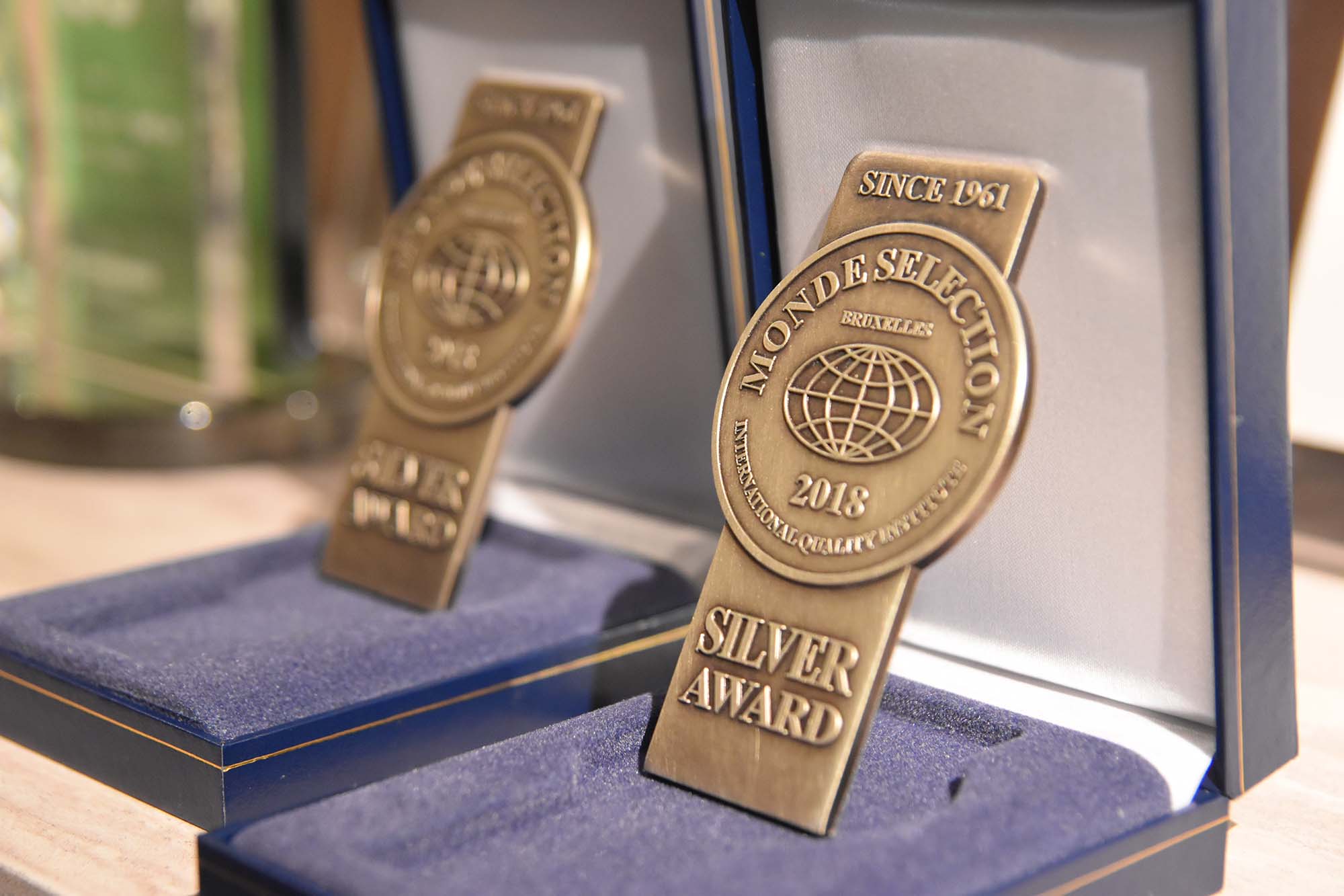 モンドセレクション画像